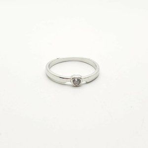 925 Sterling Silver CZ Solitaire Heart Ring Size 8